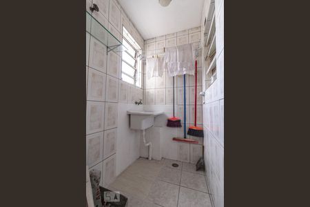 Apartamento para alugar com 60m², 2 quartos e sem vaga Apartamento para alugar com 60m², 2 quartos e sem vagaÁrea de serviço