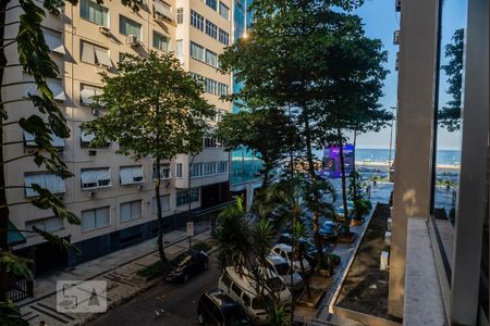 Vista da Sala de apartamento para alugar com 4 quartos, 304m² em Copacabana, Rio de Janeiro