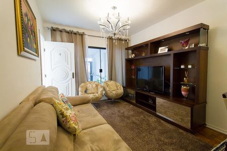 Sala de casa à venda com 3 quartos, 165m² em Vila Vera, São Paulo