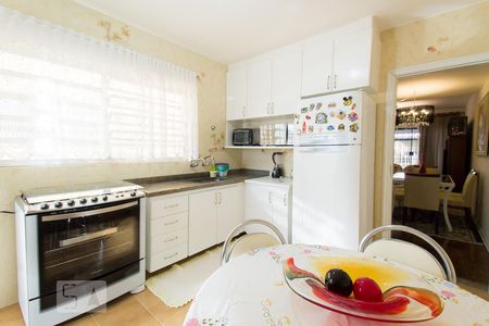 Casa à venda com 165m², 3 quartos e 2 vagasCozinha