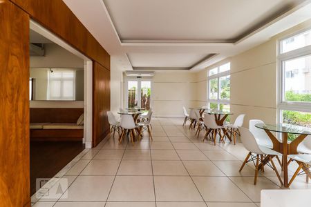 Apartamento à venda com 79m², 2 quartos e 1 vagaÁrea comum - Salão de festas