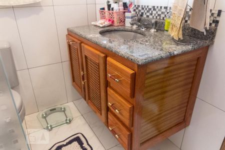 Apartamento à venda com 78m², 3 quartos e sem vaga Apartamento à venda com 78m², 3 quartos e sem vagaBanheiro