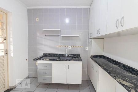 Cozinha  de casa de condomínio para alugar com 2 quartos, 80m² em Vila Metalúrgica, Santo André