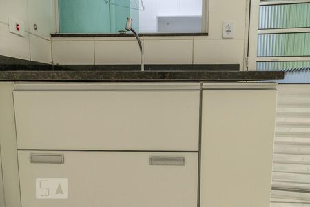 Casa de condomínio para alugar com 60m², 2 quartos e 1 vagaCozinha