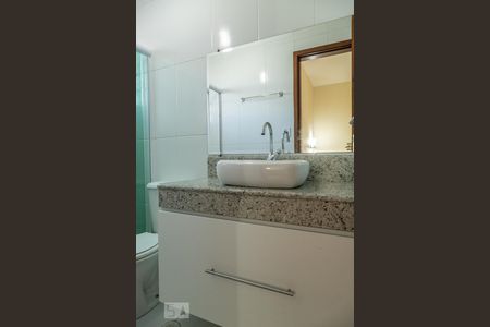 Casa de condomínio para alugar com 60m², 2 quartos e 1 vagaBanheiro