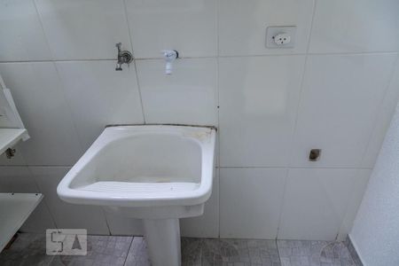 Casa de condomínio para alugar com 60m², 2 quartos e 1 vagaÁrea de Serviço