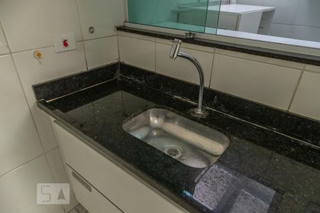 Casa de condomínio para alugar com 60m², 2 quartos e 1 vagaCozinha