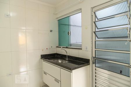 Casa de condomínio para alugar com 60m², 2 quartos e 1 vagaCozinha