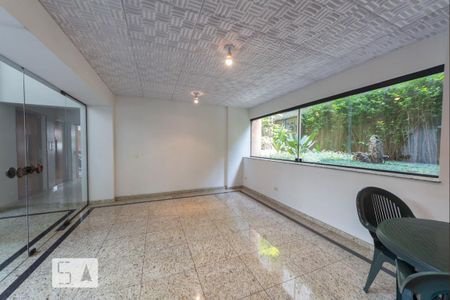 Apartamento para alugar com 36m², 1 quarto e 1 vaga Apartamento para alugar com 36m², 1 quarto e 1 vagaSalão de Festas