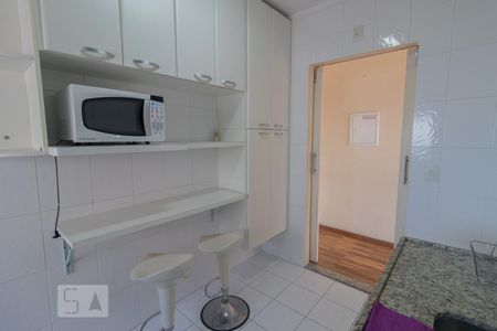 Apartamento para alugar com 68m², 2 quartos e 1 vagaCozinha