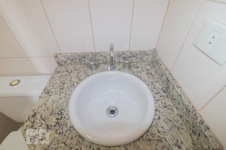 Apartamento para alugar com 68m², 2 quartos e 1 vagaBanheiro Social