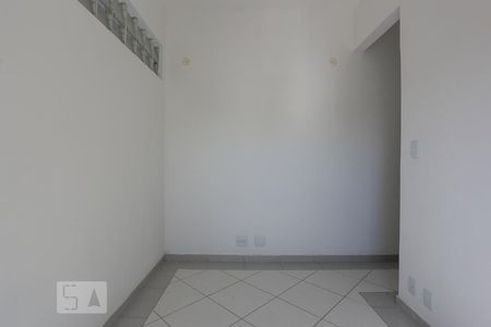 Apartamento à venda com 25m², 1 quarto e sem vaga Apartamento à venda com 25m², 1 quarto e sem vagaSala