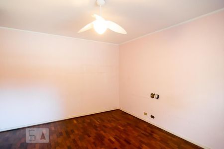 Casa à venda com 450m², 4 quartos e 3 vagasQuarto 3