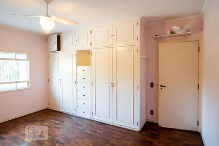 Casa à venda com 450m², 4 quartos e 3 vagasQuarto 3