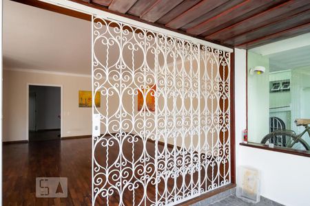 Casa à venda com 450m², 4 quartos e 3 vagasSala Lareira