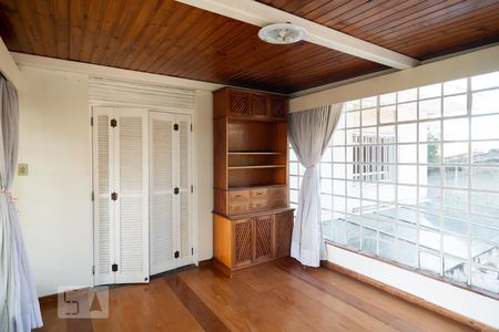 Casa à venda com 450m², 4 quartos e 3 vagasVaranda Quarto 5 - Suíte