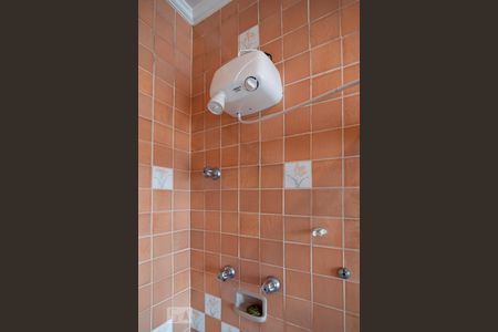 Casa à venda com 450m², 4 quartos e 3 vagasBanheiro Social - Quartos