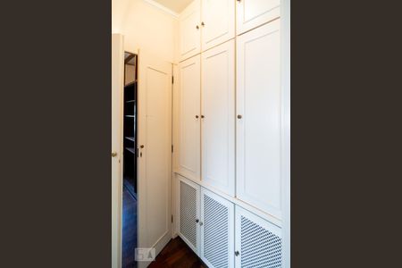 Casa à venda com 450m², 4 quartos e 3 vagasQuarto 4