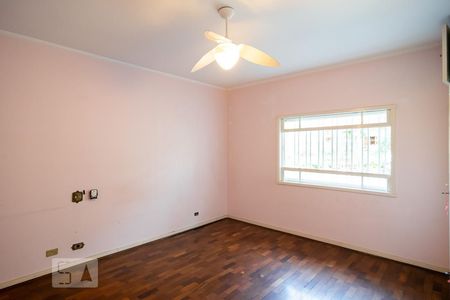 Casa à venda com 450m², 4 quartos e 3 vagasQuarto 3