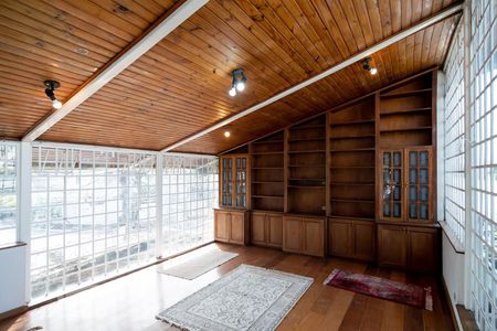 Casa à venda com 450m², 4 quartos e 3 vagasEscritório