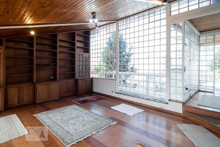 Casa à venda com 450m², 4 quartos e 3 vagasEscritório