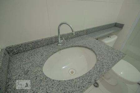 Apartamento para alugar com 34m², 2 quartos e 1 vaga Apartamento para alugar com 34m², 2 quartos e 1 vagaBanheiro