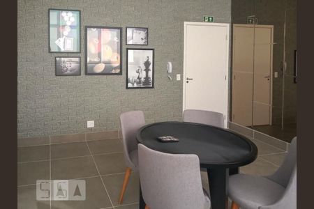 Apartamento para alugar com 34m², 2 quartos e 1 vaga Apartamento para alugar com 34m², 2 quartos e 1 vagaÁrea comum - Salão de jogos