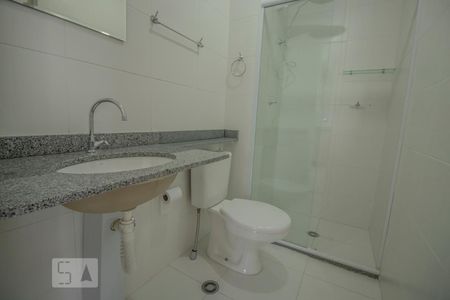 Apartamento para alugar com 34m², 2 quartos e 1 vaga Apartamento para alugar com 34m², 2 quartos e 1 vagaBanheiro
