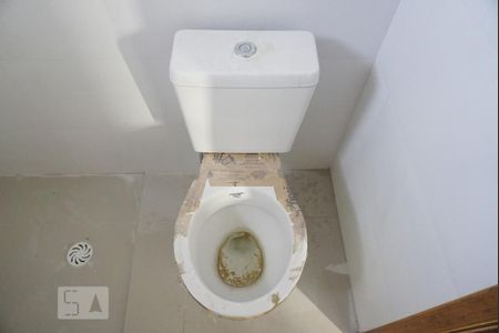 Apartamento para alugar com 42m², 2 quartos e sem vaga Apartamento para alugar com 42m², 2 quartos e sem vagaBanheiro