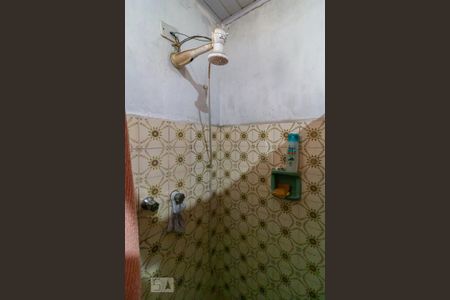 Casa à venda com 424m², 3 quartos e sem vagaChuveiro