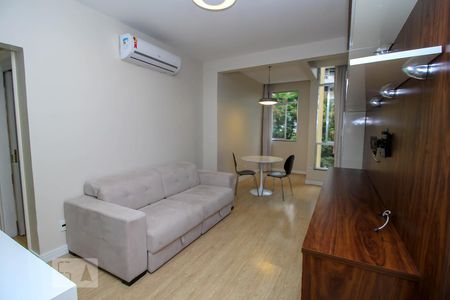 Sala de apartamento para alugar com 1 quarto, 62m² em Botafogo, Rio de Janeiro