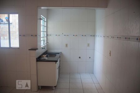 Casa de condomínio para alugar com 80m², 2 quartos e sem vagaCozinha