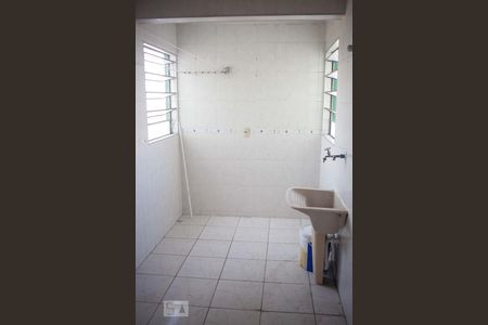 Casa de condomínio para alugar com 80m², 2 quartos e sem vagaÁrea de Serviço