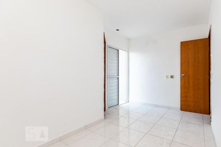Suíte 1 de casa de condomínio para alugar com 2 quartos, 82m² em Parque Boturussu, São Paulo