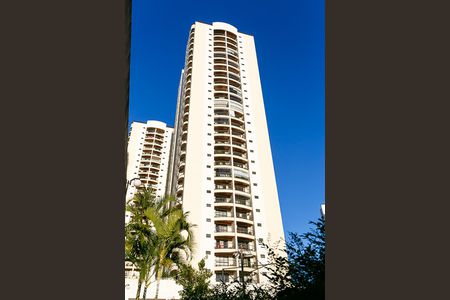 Apartamento à venda com 110m², 3 quartos e 2 vagasFachada