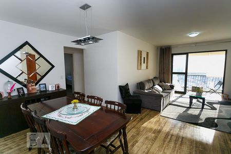 sala  de apartamento à venda com 3 quartos, 110m² em Chácara Agrindus, Taboão da Serra