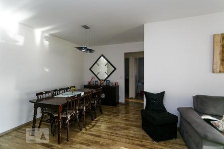 sala  de apartamento à venda com 3 quartos, 110m² em Chácara Agrindus, Taboão da Serra