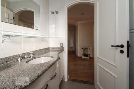 Apartamento à venda com 136m², 3 quartos e 2 vagasBanheiro Social 