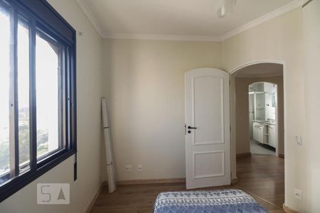 Apartamento à venda com 136m², 3 quartos e 2 vagasQuarto 2
