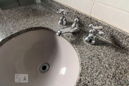 Apartamento à venda com 136m², 3 quartos e 2 vagasBanheiro Social 