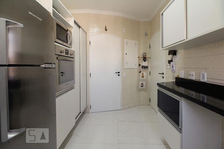 Apartamento à venda com 136m², 3 quartos e 2 vagasCozinha 