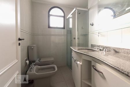 Apartamento à venda com 136m², 3 quartos e 2 vagasBanheiro Social 