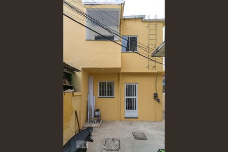 Casa à venda com 40m², 1 quarto e sem vaga Casa à venda com 40m², 1 quarto e sem vagaFachada interna do imóvel