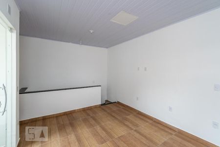 Casa à venda com 40m², 1 quarto e sem vaga Casa à venda com 40m², 1 quarto e sem vagaSuíte