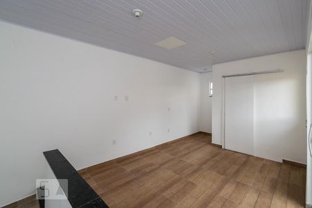 Casa à venda com 40m², 1 quarto e sem vaga Casa à venda com 40m², 1 quarto e sem vagaSuíte