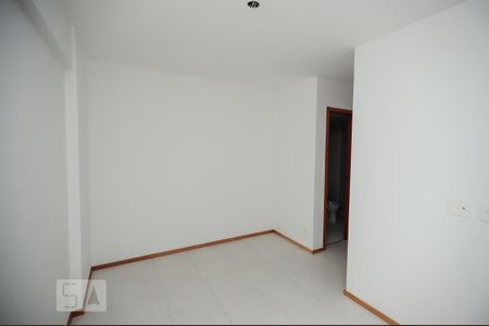 Apartamento à venda com 62m², 2 quartos e 1 vaga Apartamento à venda com 62m², 2 quartos e 1 vagaSuíte