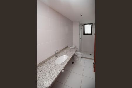 Apartamento à venda com 62m², 2 quartos e 1 vaga Apartamento à venda com 62m², 2 quartos e 1 vagaBanheiro 2