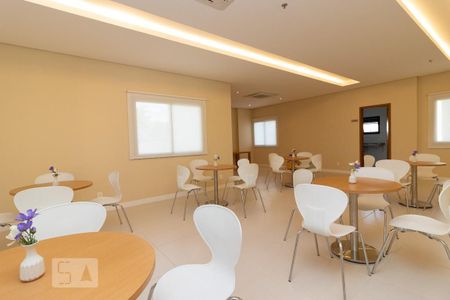 Apartamento à venda com 62m², 2 quartos e 1 vaga Apartamento à venda com 62m², 2 quartos e 1 vagaÁrea comum - Salão de festas