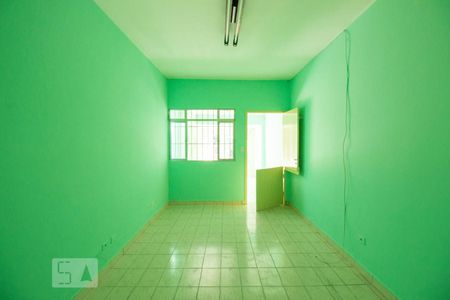 Quarto 1 de casa para alugar com 2 quartos, 70m² em Jardim Maria Estela, São Paulo