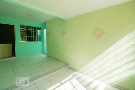 Sala de casa para alugar com 2 quartos, 70m² em Jardim Maria Estela, São Paulo